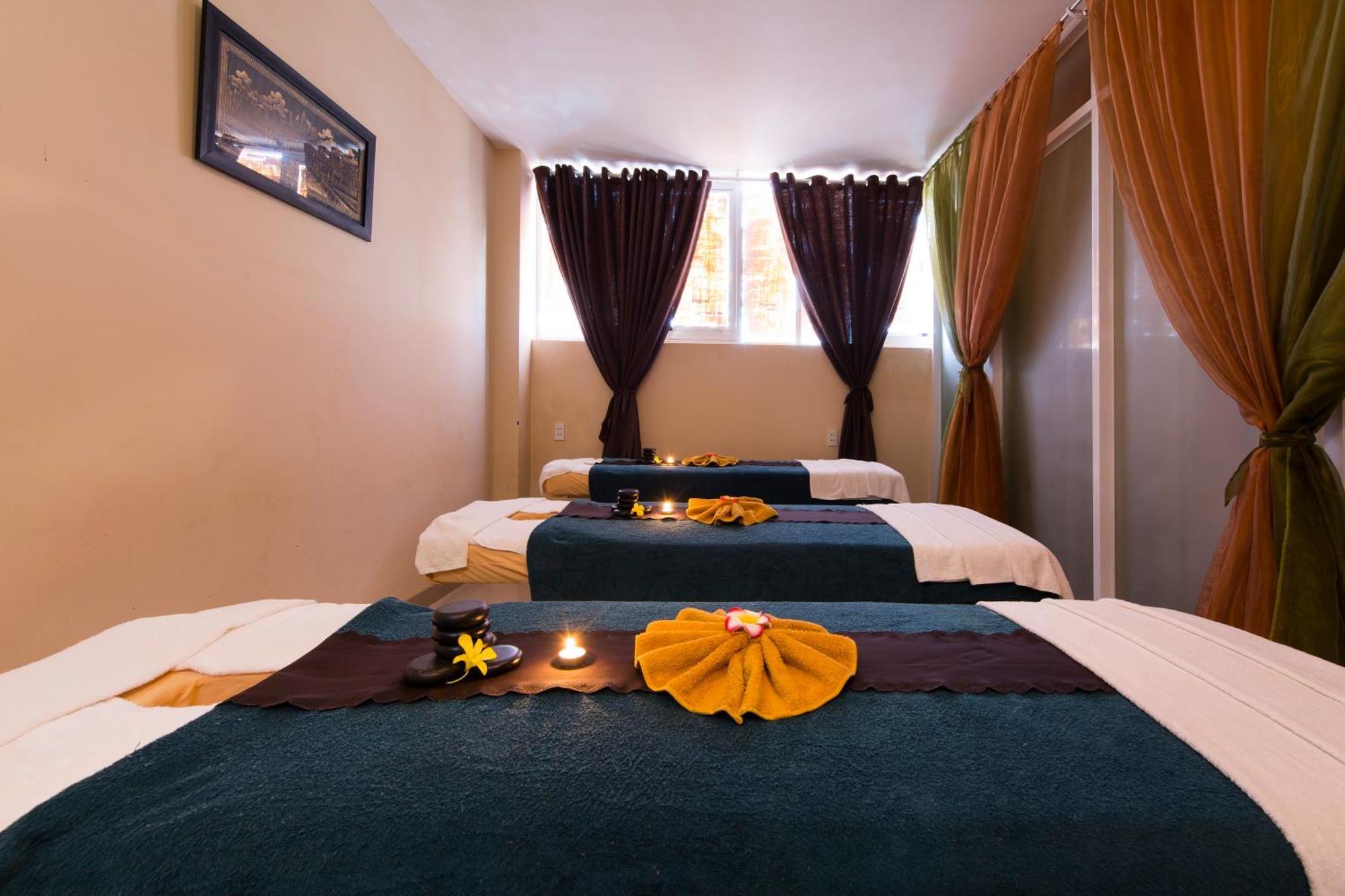 Galliot Hotel Nha Trang Exterior photo