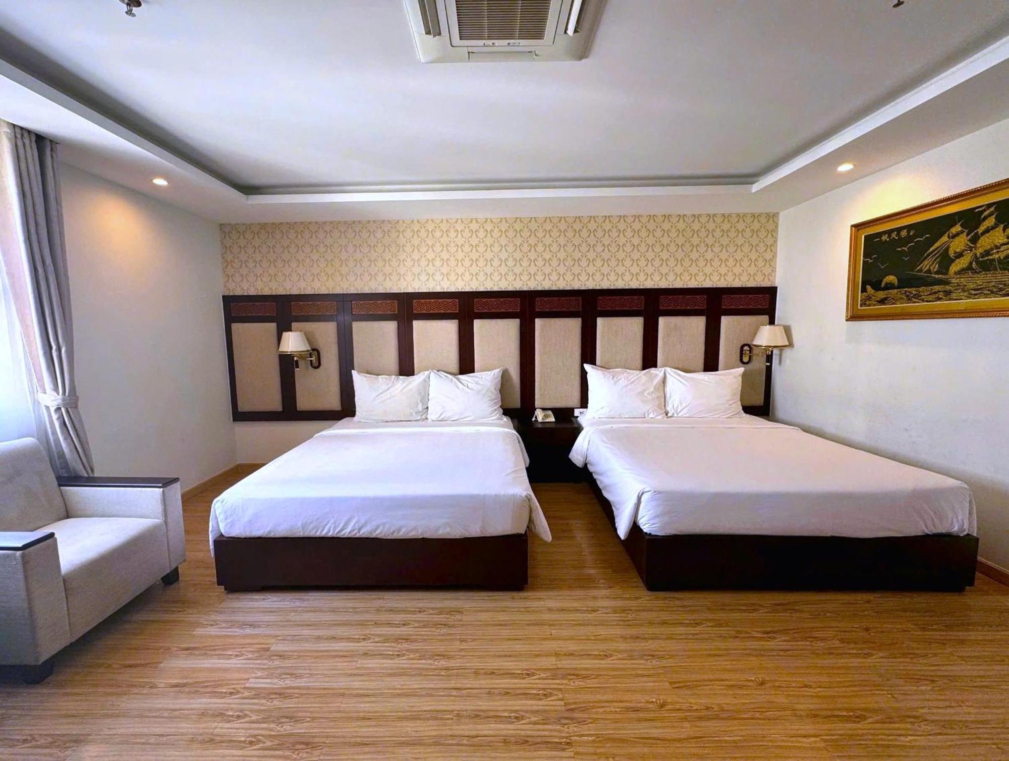 Galliot Hotel Nha Trang Exterior photo