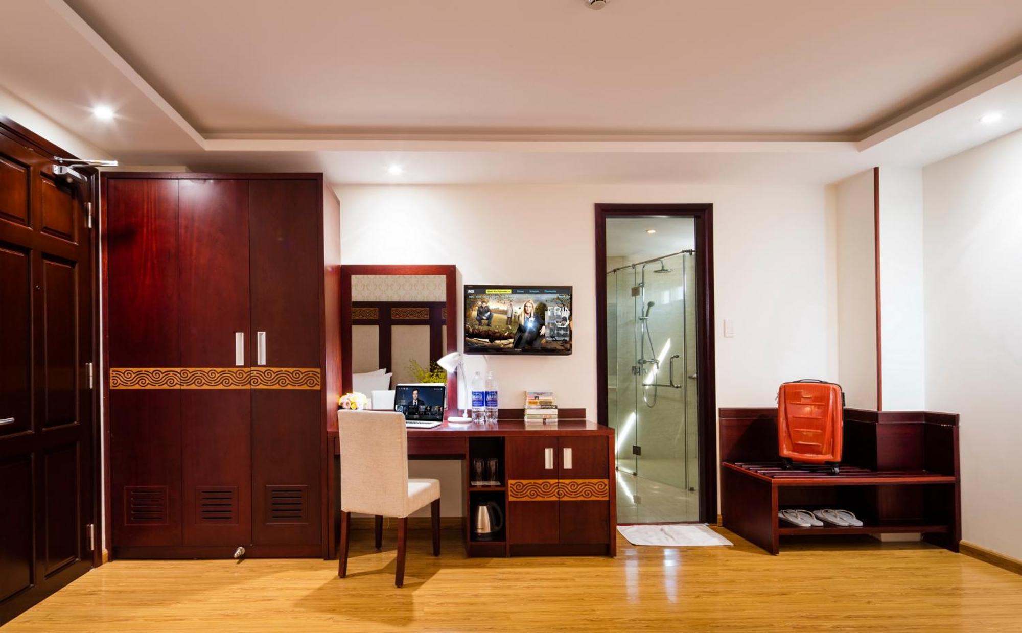 Galliot Hotel Nha Trang Exterior photo