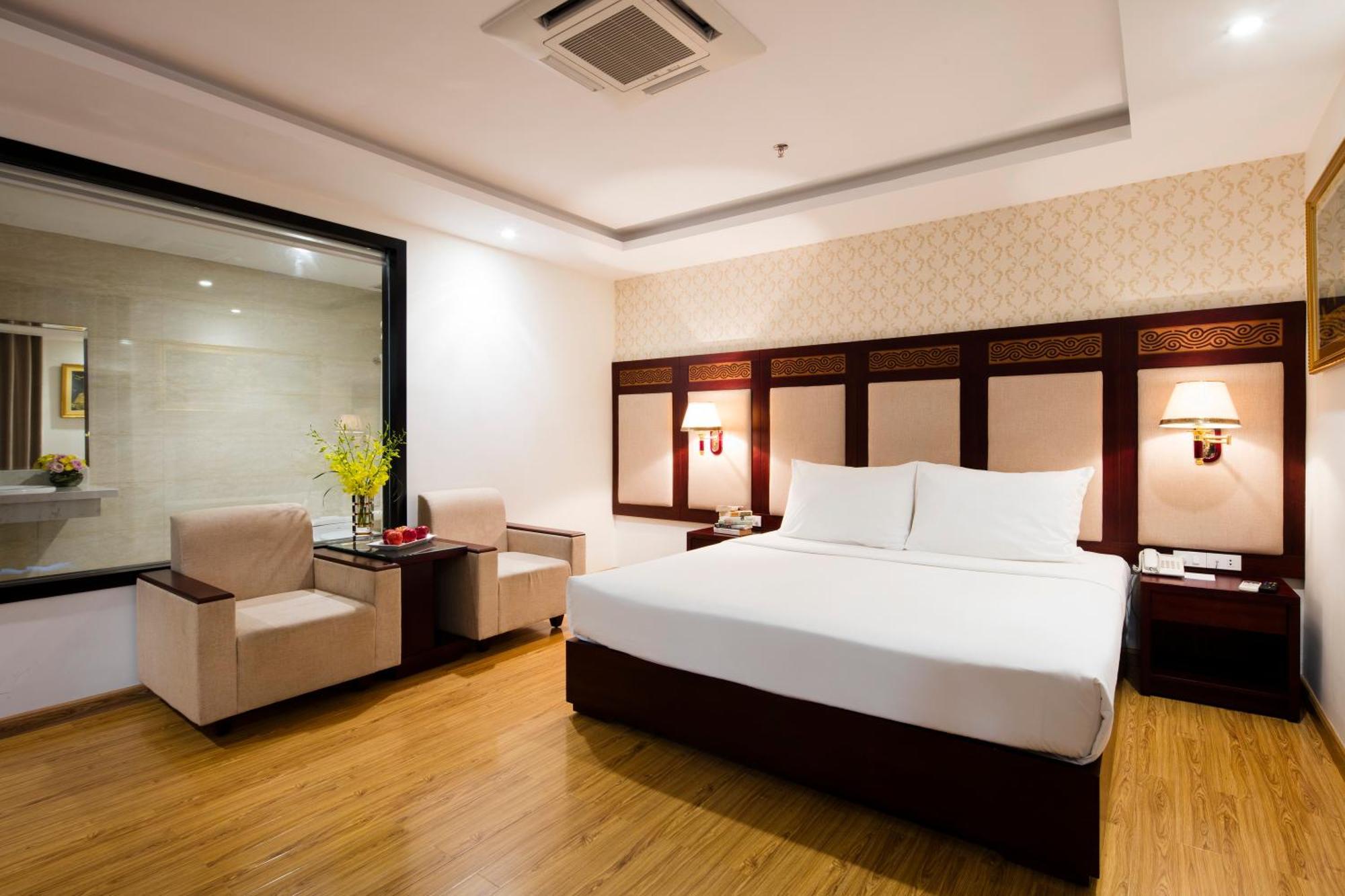 Galliot Hotel Nha Trang Exterior photo