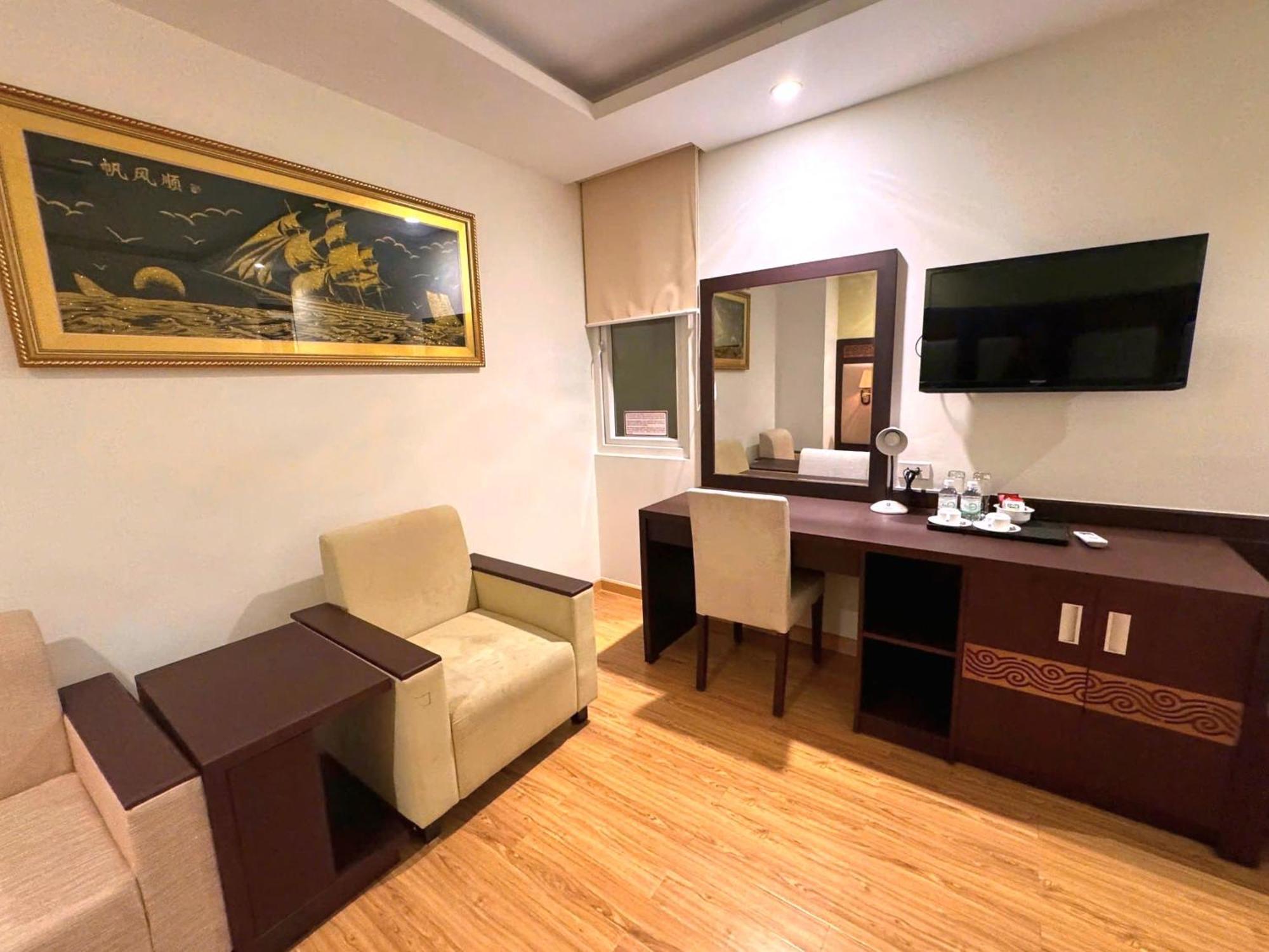 Galliot Hotel Nha Trang Exterior photo