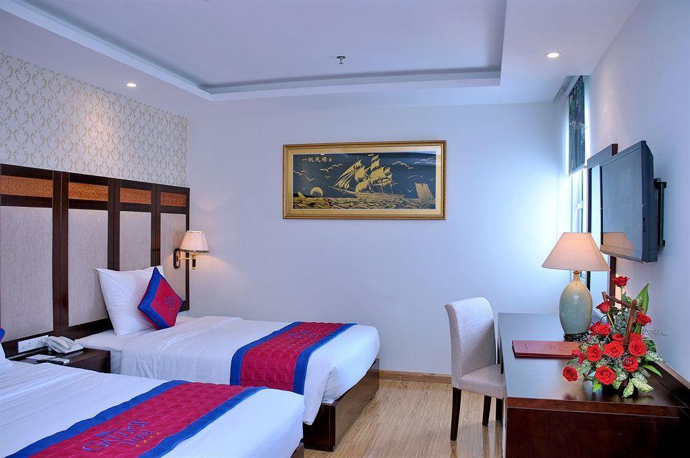 Galliot Hotel Nha Trang Exterior photo